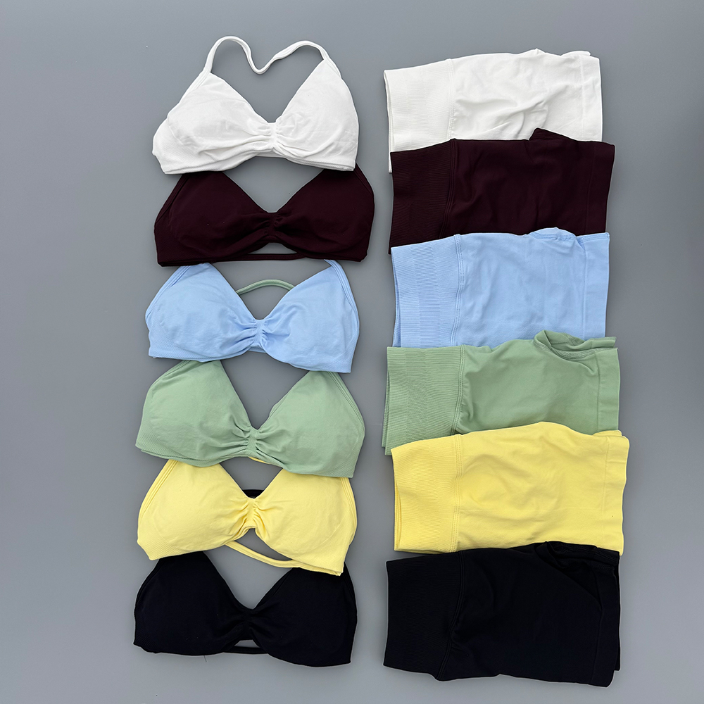 ชุดออกกำลังกาย 2 ชิ้น เสื้อชั้ - Yoga Fitness Zumba บทวิจารณ์และราคา